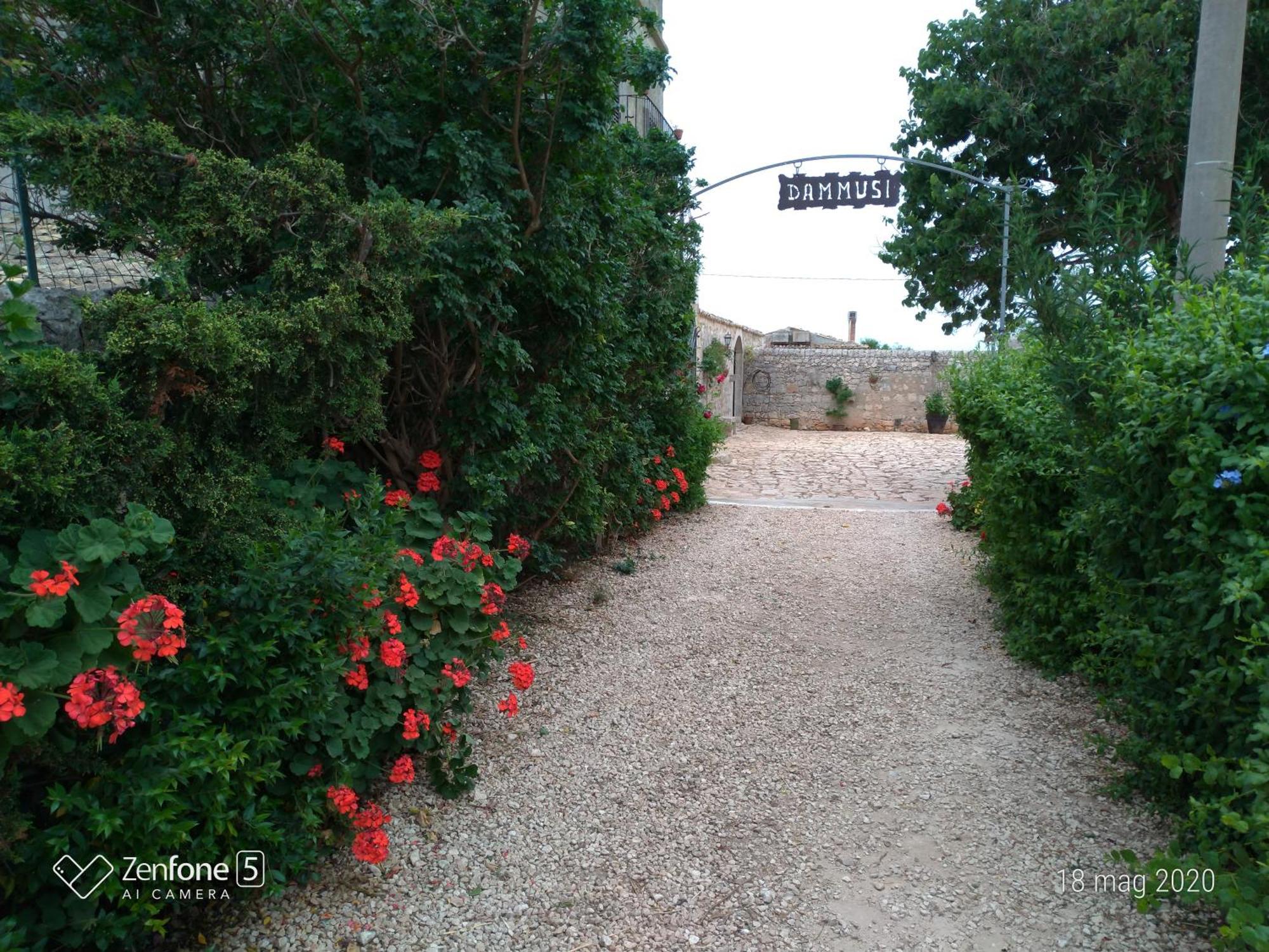 I Dammusi Villa Santa Croce Camerina Dış mekan fotoğraf