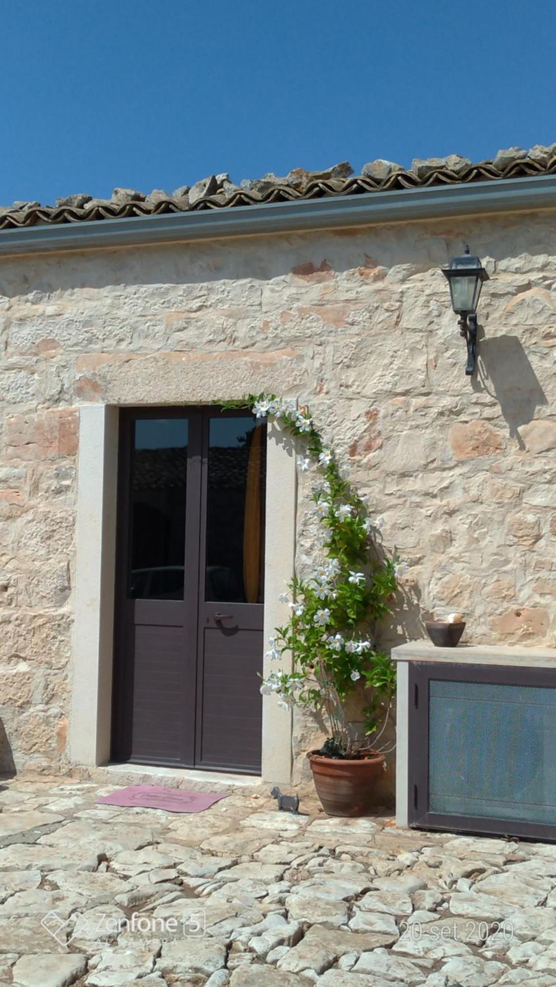 I Dammusi Villa Santa Croce Camerina Dış mekan fotoğraf